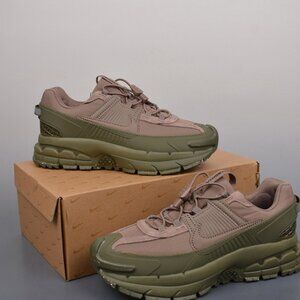 Nike Zoom Vomero Roam Men's Winterized Shoes Green